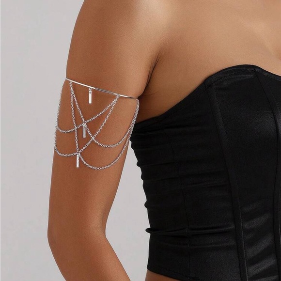 SHEIN Jewelry - Adjustable Arm Cuff